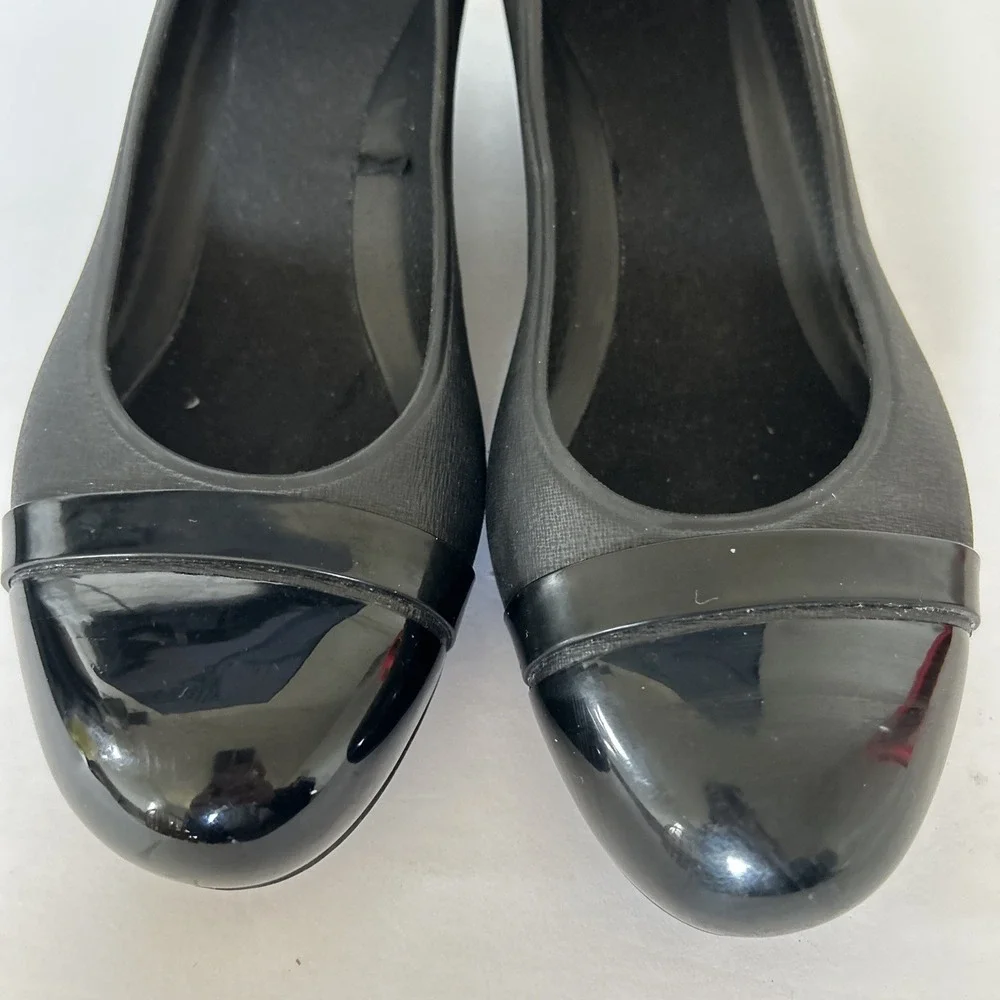 Crocs Wedge Womens Heels‎ Black Croslite Patent Detail Sandals Cap Toe Comfort 7